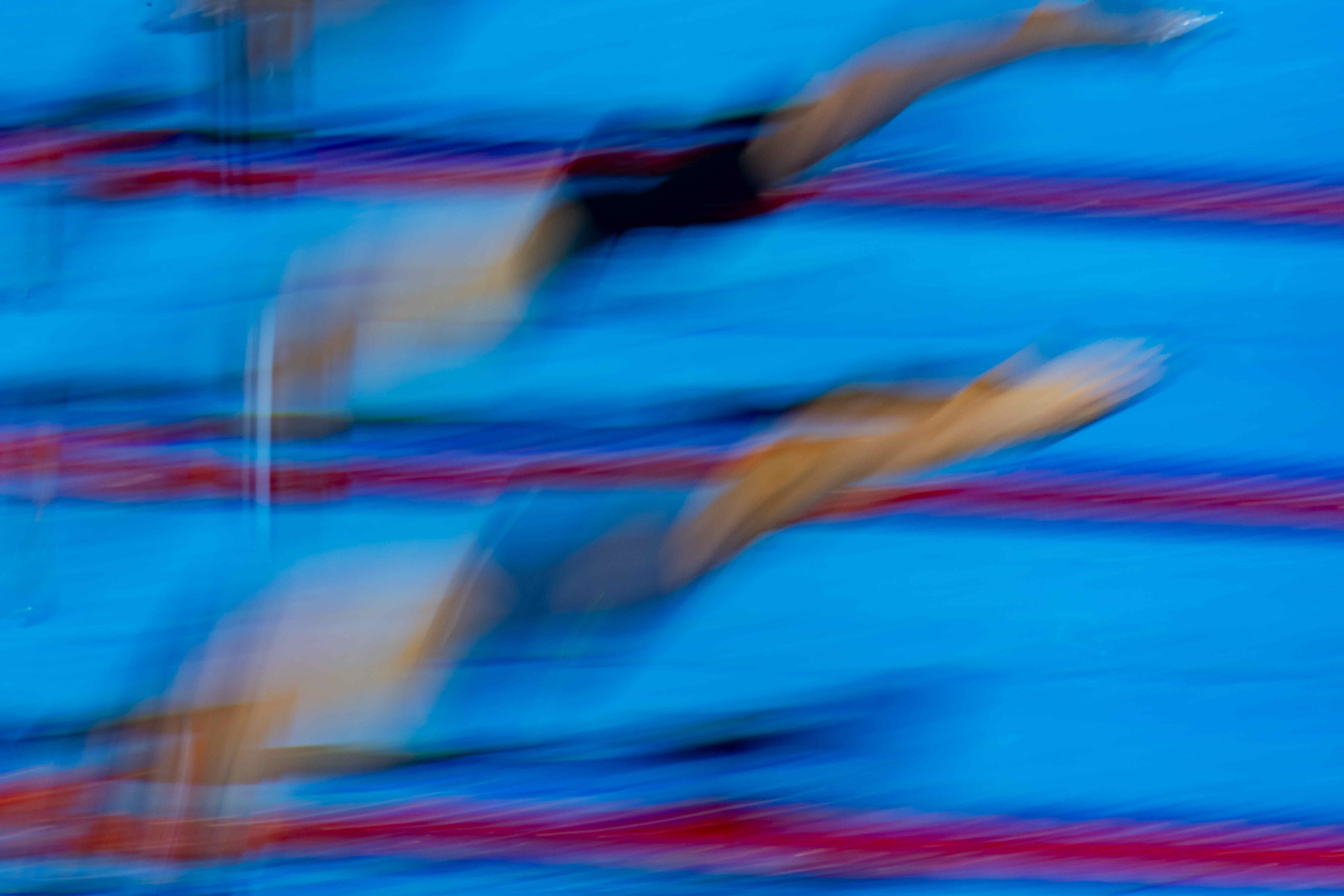 Swimming start panning motion at Singapore 2025